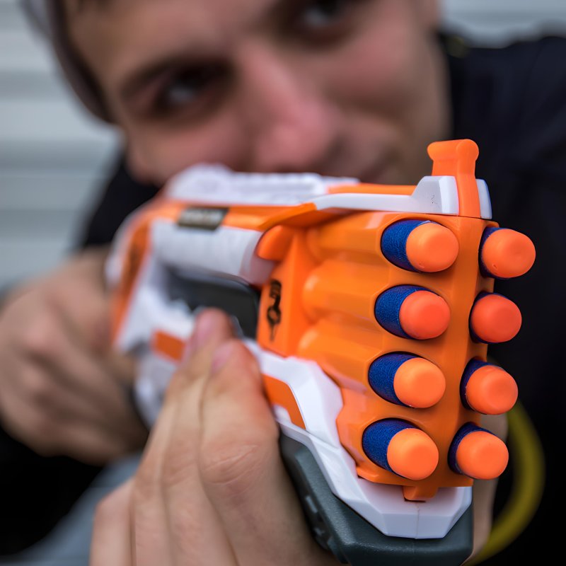 M002E  100 SZTUK STRZAŁEK DO WYRZUTNI NERF N-STRIKE NABÓJ -D016