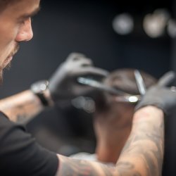 N350  NOŻYCZKI FRYZJERSKIE DO WŁOSÓW PROFESJONALNE STAL proste gładkie -U028 (❗❗❗❗❗❗❗❗UWAGA 20 SZT W KARTONIKU ❗❗❗❗ ❗❗❗❗)