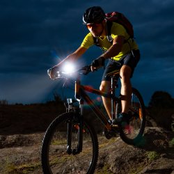 M003C  LAMPKI ROWEROWE LAMPKA NA ROWER LED PRZÓD TYŁ 2SZT ZESTAW -S077 CZERWONE
