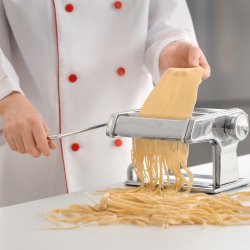 M002E   MASZYNKA DO MAKARONU CIASTA PIEROGÓW LASAGNE 3w1 -O171