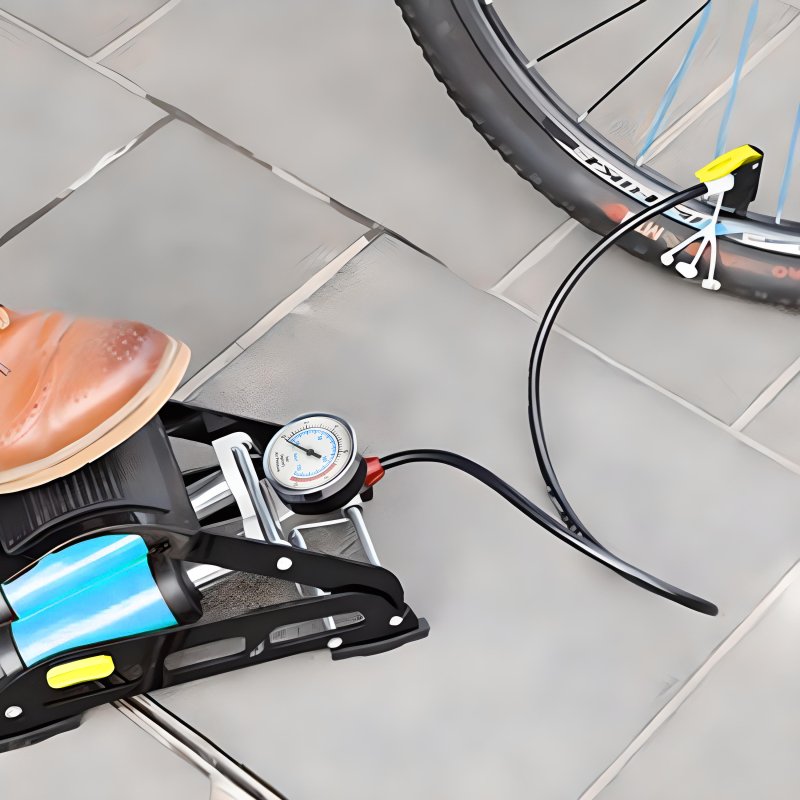 M046B (ALEJA2) Z001   POMPKA NOŻNA DWUTŁOKOWA SAMOCHODOWA ROWEROWA MOCNA -M052