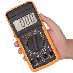 M004A   CYFROWY MIERNIK PRĄDU MULTIMETR TESTER NAPIĘCIA  -E208