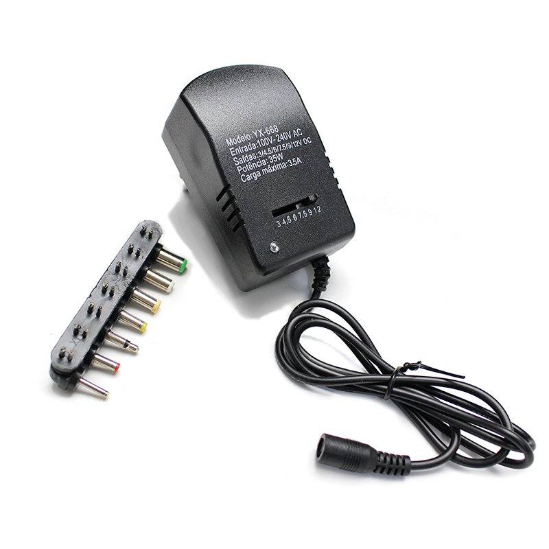 M003C   ZASILACZ UNIWERSALNY ŁADOWARKA DO DC 12V-E258