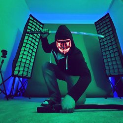 M005D   ŚWIECĄCA MASKA NA HALLOWEEN LED IMREZA  ACTA SQUID - czerwona
