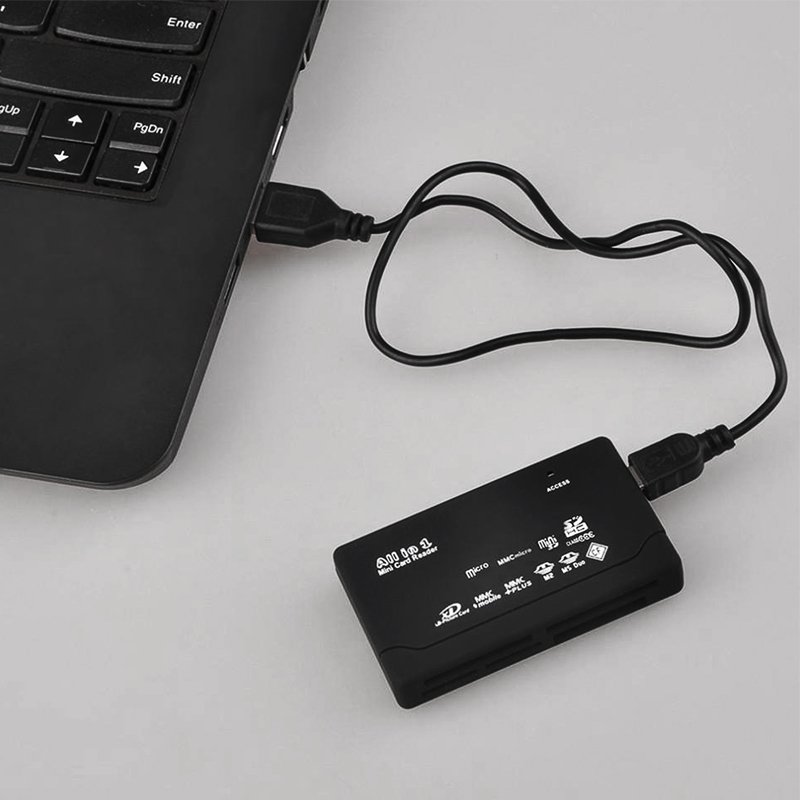 M003C CZYTNIK KART PAMIĘCI MICRO SD USB USB-C SDHC CF SM-E378