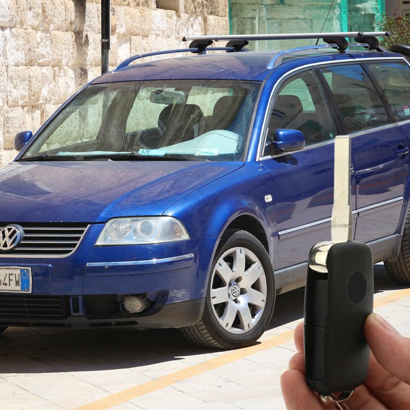 M0002E    OBUDOWA DO KLUCZYK PILOT VW GOLF PASSAT B5 POLO V -M073