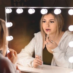 M004A   LAMPKI ŚWIATEŁKA LED NA LUSTRO TOALETKI MAKIJAŻ 10 -E543