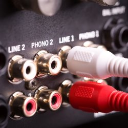 N014 KABEL AUX MINI JACK 3,5mm 2 RCA CINCH STEREO 1,5m E398 1 sztuka