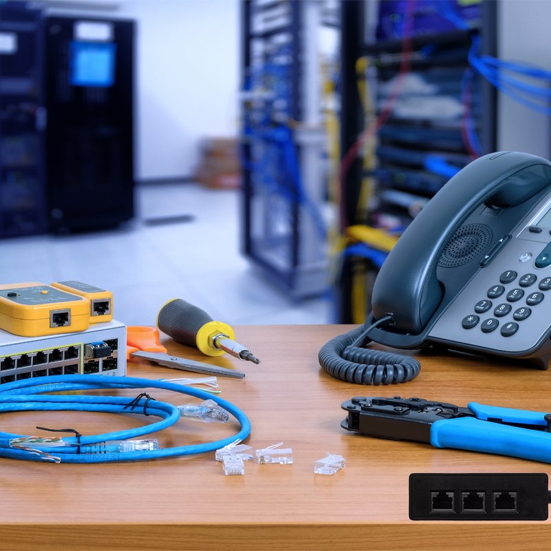 N122 ADAPTER ROZGŁAŁĘŹNIK 1000 MB/S LAN RJ45 3xRJ45 FTP -E397