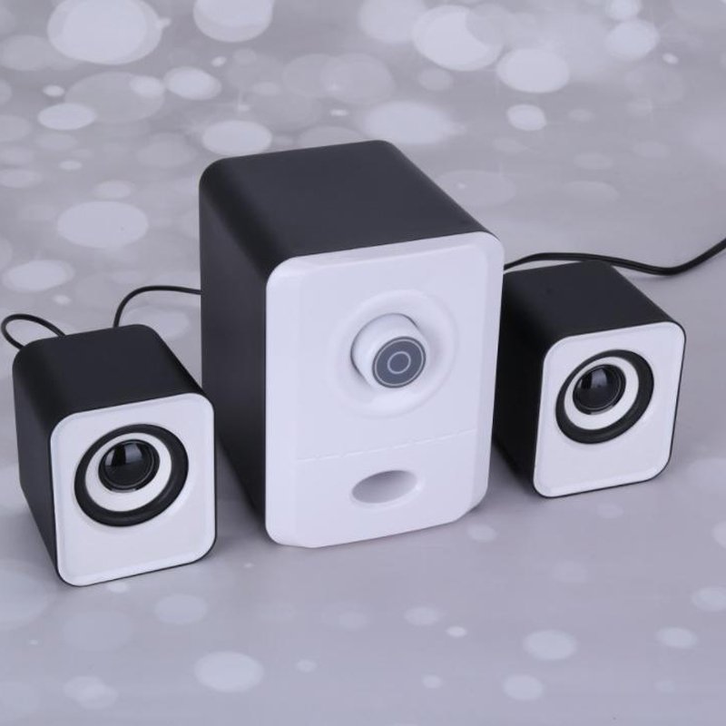M045C (ALEJA2) GŁOŚNIKI KOMPUTEROWE 2.1 PODŚWIETLENIE LED USB 5W białe 98768089-1