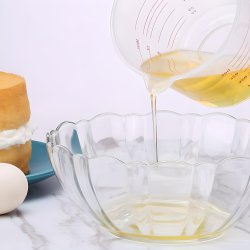 M004A   MIARKA KUCHENNA KUBEK Z PODZIAŁKĄ DZBANEK MIARKĄ 0,5L -O761
