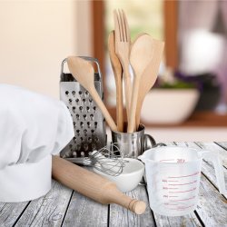 M004A   MIARKA KUCHENNA KUBEK Z PODZIAŁKĄ DZBANEK MIARKĄ 0,5L -O761