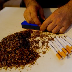 N200 RĘCZNA NABIJARKA MASZYNKA DO PAPIEROSÓW GILZ TYTOŃ -E706 (❗❗❗❗❗❗❗❗UWAGA 20 SZT W KARTONIKU ❗❗❗❗ ❗❗❗❗