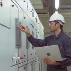 N041 UNIWERSALNY KLUCZ DO SZAF SZAFEK STEROWNICZYCH -M101