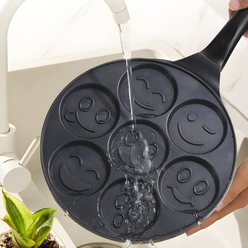 M046D (ALEJA2) Z034G PATELNIA DO NALEŚNIKÓW JAJEK PANCAKES PLACKÓW 26CM NON-STICK FOREMKI BUŹKI  -O905
