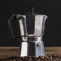M004B    KAWIARKA ALUMINIOWA ZAPARZACZ EKSPRES DO KAWY ESPRESSO 600ML PŁYTA GAZ O135