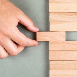 M002D DREWNIANA WIEŻA CHWIEJĄCA UKŁADANKA GRA ZRĘCZNOŚCIOWA TOWARZYSKA 54 KLOCKI  - D101