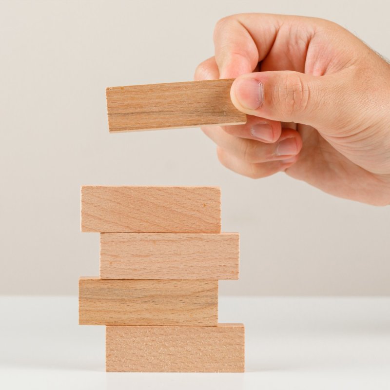 M002D DREWNIANA WIEŻA CHWIEJĄCA UKŁADANKA GRA ZRĘCZNOŚCIOWA TOWARZYSKA 54 KLOCKI  - D101
