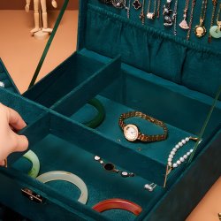 M015F (Aleja1) Z002D SZKATUŁKA NA BIŻUTERIĘ ZEGARKI ORGANIZER PUDEŁKO ELEGANCKI KUFEREK POJEMNY - U133-1